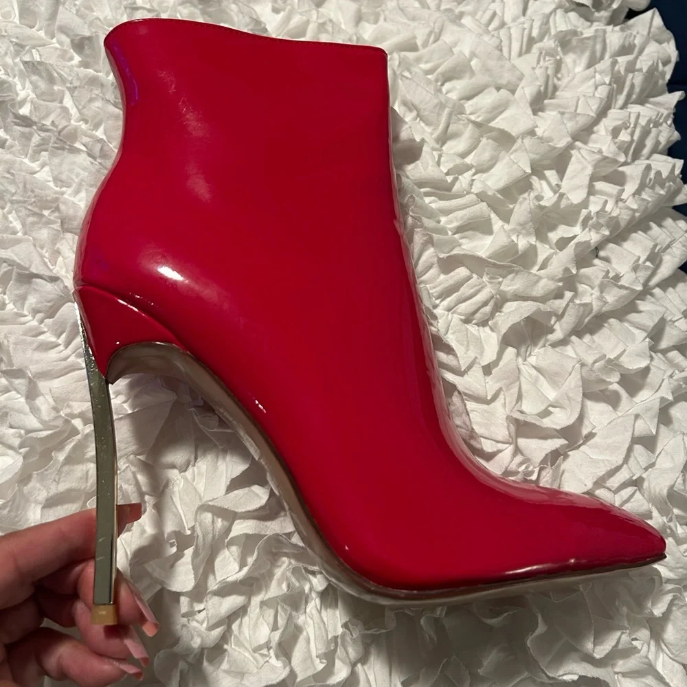 London Rag • Vibrant Red Patent Leather Heeled Boots • EU 39, 8-8.5 - Picture 1 of 8